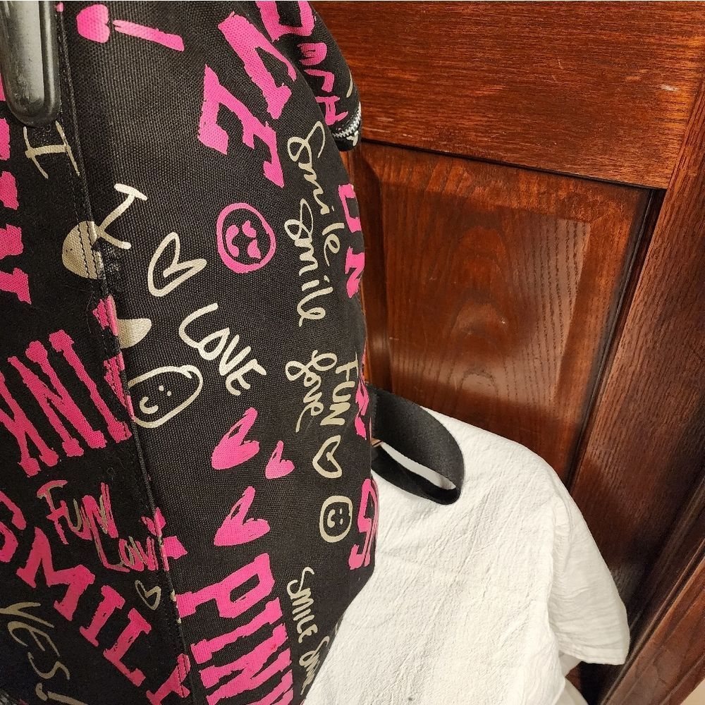 Nice Vintage Victoria Secret Wheelie Luggage Carry On - Picture 3 of 15